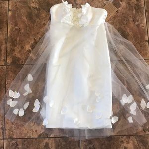 White dress with petals